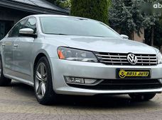 Продаж вживаних Volkswagen Passat 2014 року - купити на Автобазарі