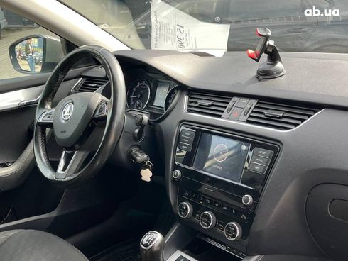 Skoda octavia a7 2017 бежевый - фото 34