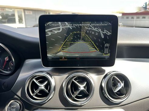 Mercedes-Benz GLA-Класс 2019 - фото 22