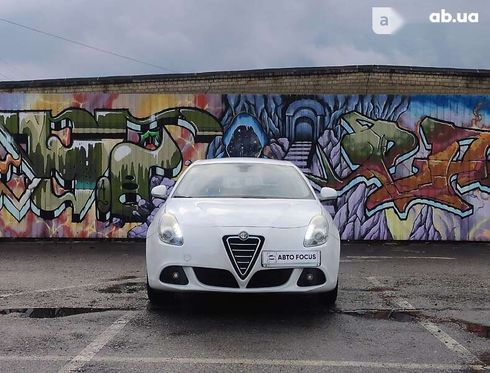 Alfa Romeo Giulietta 2012 - фото 3