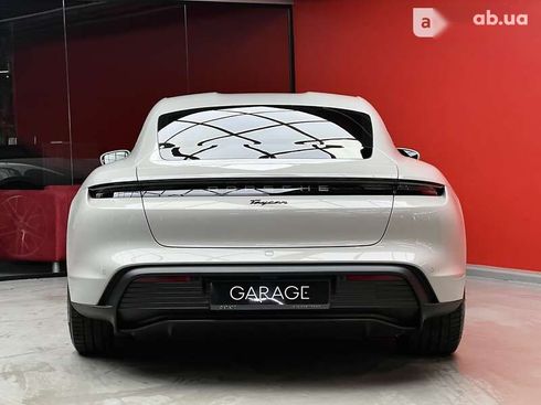 Porsche Taycan 2023 - фото 17
