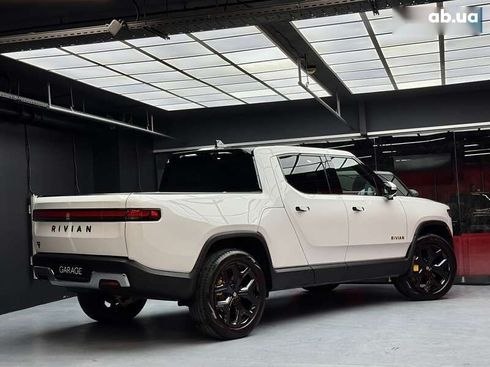 Rivian R1T 2023 - фото 21