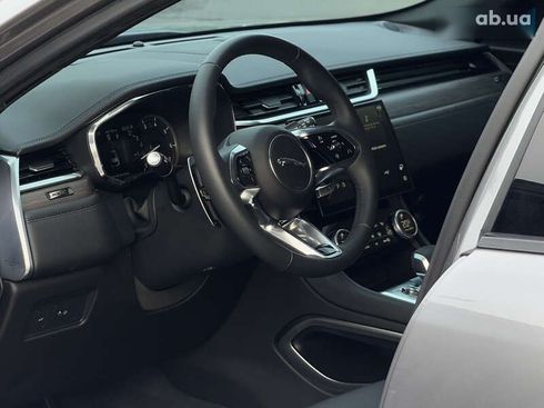 Jaguar F-Pace 2023 - фото 26
