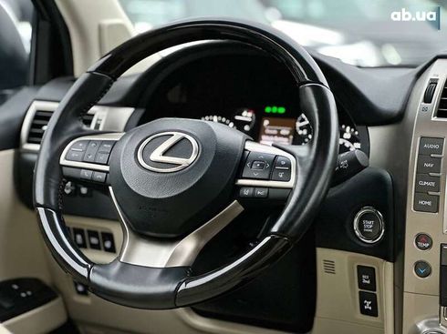 Lexus GX 2020 - фото 23
