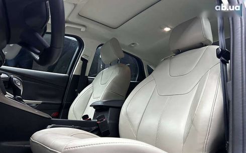 Ford Focus 2018 - фото 7