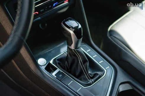 Volkswagen Tiguan 2021 - фото 20