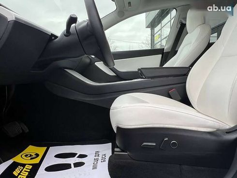 Tesla Model Y 2021 - фото 9