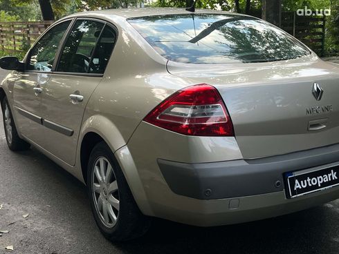 Renault Megane 2006 бежевый - фото 8