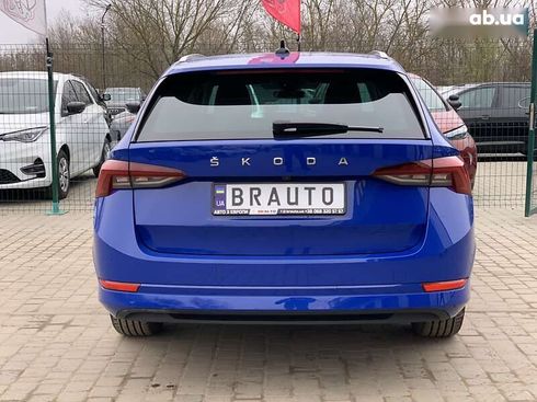 Skoda Octavia 2020 - фото 17