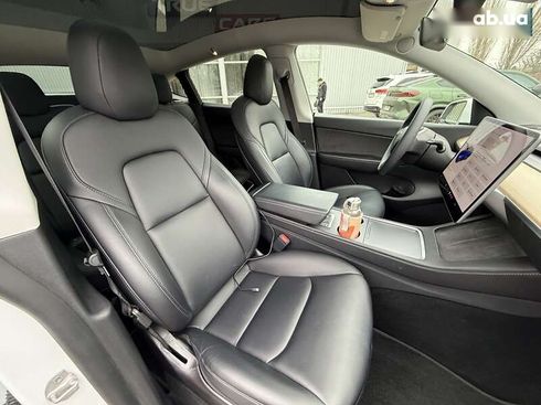 Tesla Model Y 2021 - фото 22