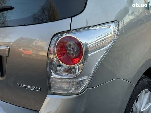 Toyota Verso 2012 - фото 14