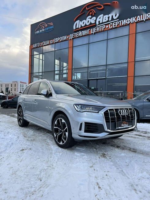 Audi Q7 2023 - фото 2