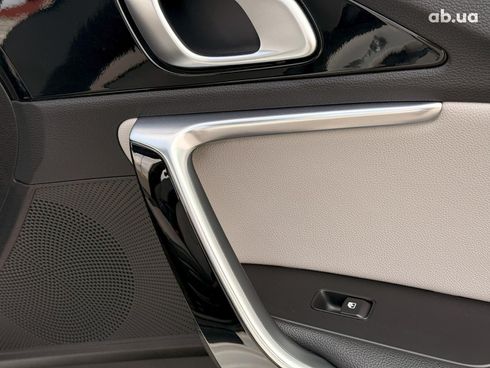 Kia Cee'd 2019 белый - фото 30