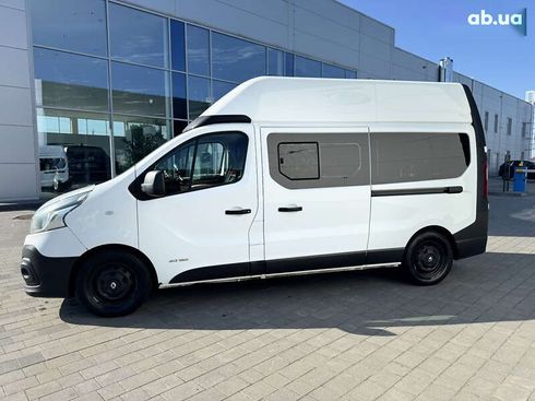Renault Trafic 2016 - фото 9