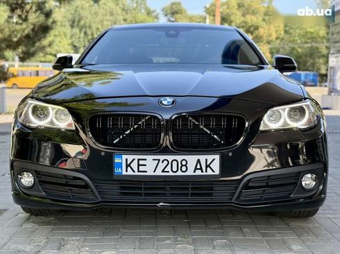 BMW 5 серия 2015 - фото 9