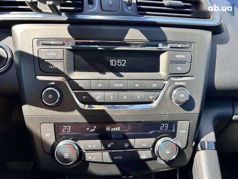 Renault Kadjar 2020 - фото 24