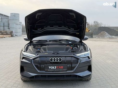 Audi E-Tron 2020 - фото 21