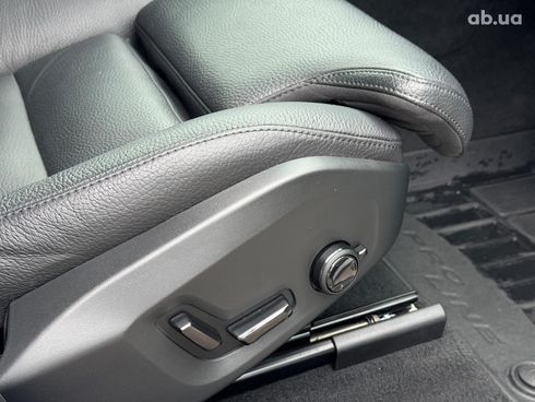 Volvo XC60 2023 белый - фото 34