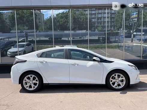 Chevrolet Volt 2015 - фото 2