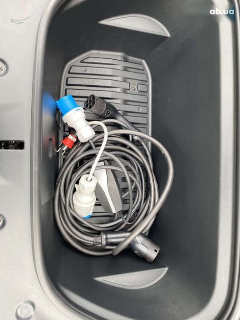 Tesla Model Y 2021 - фото 22