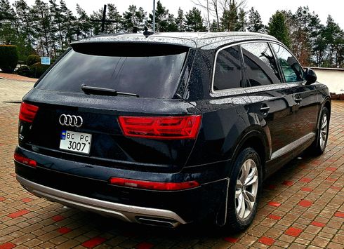 Audi Q7 2018 черный - фото 7