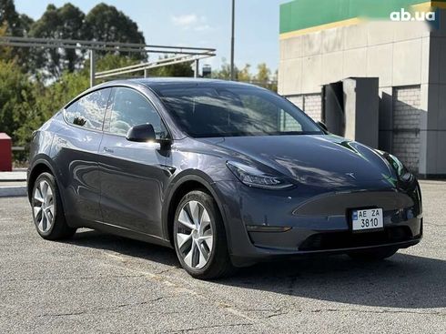 Tesla Model Y 2023 - фото 7
