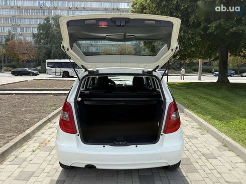 Mercedes-Benz A-Класс 2010 - фото 22