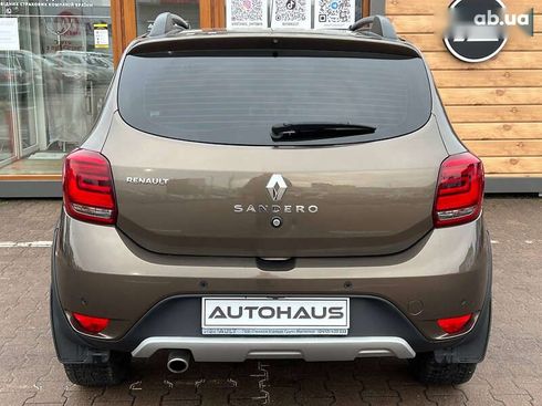 Renault Sandero 2019 - фото 7