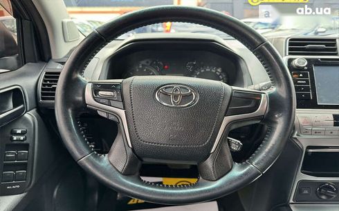 Toyota Land Cruiser Prado 2018 - фото 13