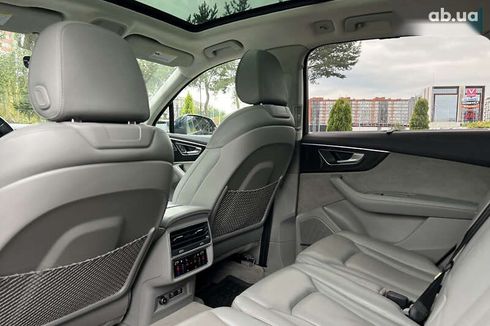 Audi Q7 2020 - фото 25