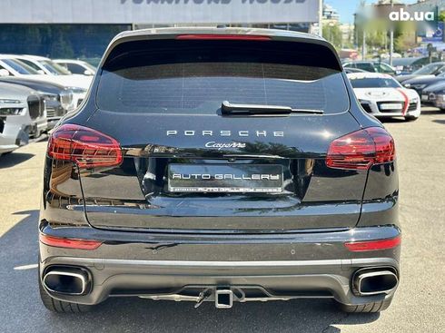Porsche Cayenne 2015 - фото 11