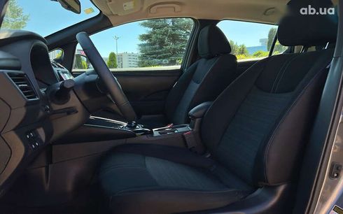 Nissan Leaf 2023 - фото 21
