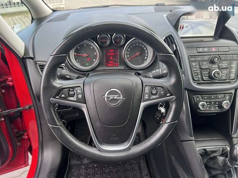 Opel Zafira 2012 - фото 17