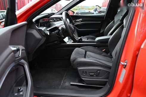 Audi E-Tron 2022 - фото 14