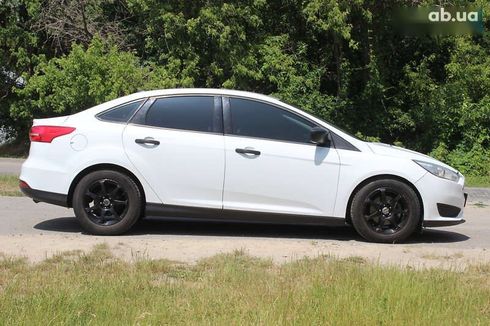 Ford Focus 2016 - фото 7
