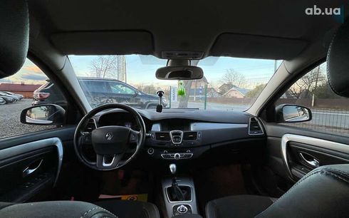 Renault Laguna 2012 - фото 8