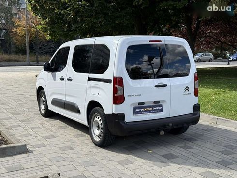 Citroёn Berlingo 2023 - фото 12