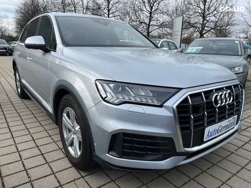 Audi Q7 2021 - фото 39