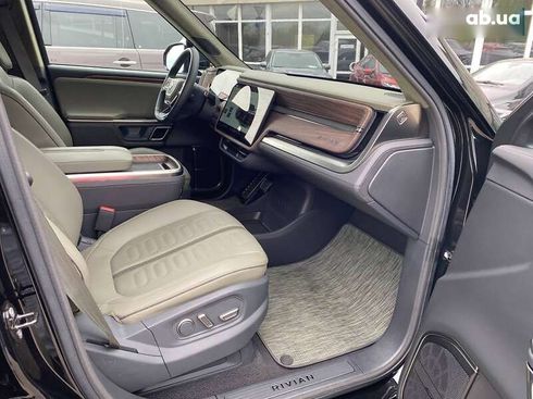 Rivian R1T 2023 - фото 10