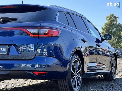 Renault Megane 2017 - фото 13