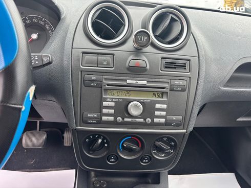 Ford Fiesta 2006 фиолетовый - фото 17