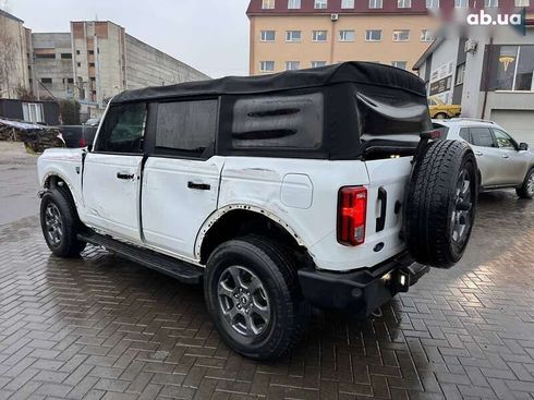 Ford Bronco 2022 - фото 3