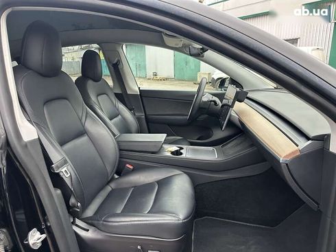 Tesla Model Y 2021 - фото 27