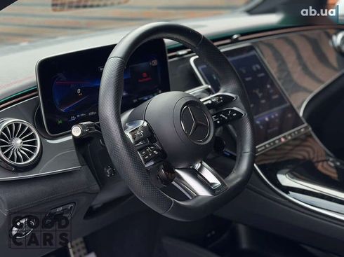 Mercedes-Benz EQE-Класс 2023 - фото 17