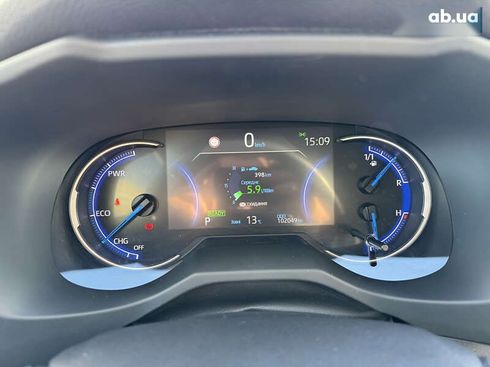 Toyota RAV4 2021 - фото 19