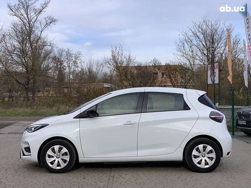 Renault Zoe 2021 - фото 12