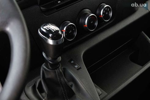 Opel Movano 2020 - фото 18