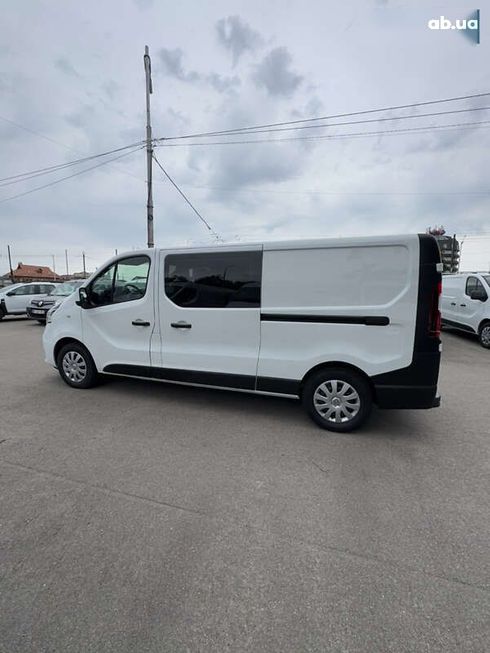 Renault Trafic 2020 - фото 16