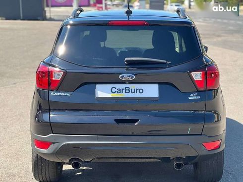 Ford Escape 2019 - фото 10