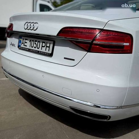 Audi A8 2016 - фото 11